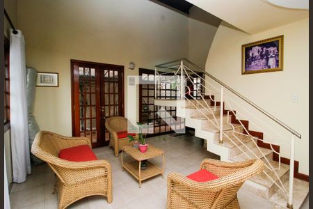 Sala de Estar de casa à venda com 3 quartos, 420m² em Palmares, Belo Horizonte