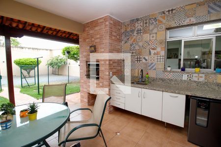 Casa à venda com 420m², 3 quartos e 4 vagas Casa à venda com 420m², 3 quartos e 4 vagasÁrea Gourmet