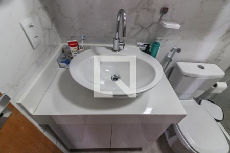 Apartamento à venda com 59m², 2 quartos e 1 vaga Apartamento à venda com 59m², 2 quartos e 1 vagaSuíte - Banheiro