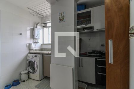 Apartamento à venda com 59m², 2 quartos e 1 vaga Apartamento à venda com 59m², 2 quartos e 1 vagaCozinha e Área de Serviço