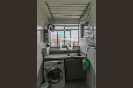 Apartamento à venda com 59m², 2 quartos e 1 vaga Apartamento à venda com 59m², 2 quartos e 1 vagaCozinha e Área de Serviço