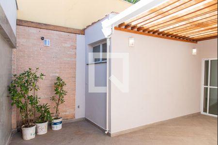 Quintal de casa para alugar com 1 quarto, 42m² em Vila Dom Pedro I, São Paulo