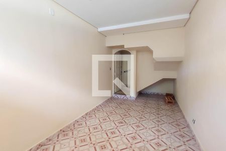 Garagem de casa para alugar com 3 quartos, 110m² em Padre Eustáquio, Belo Horizonte