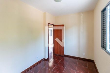 Quarto 1 de casa para alugar com 3 quartos, 110m² em Padre Eustáquio, Belo Horizonte