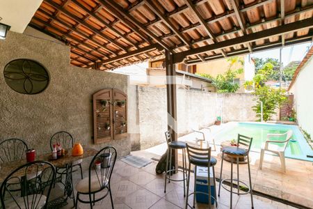 Casa para alugar com 90m², 1 quarto e 3 vagas Casa para alugar com 90m², 1 quarto e 3 vagasCozinha