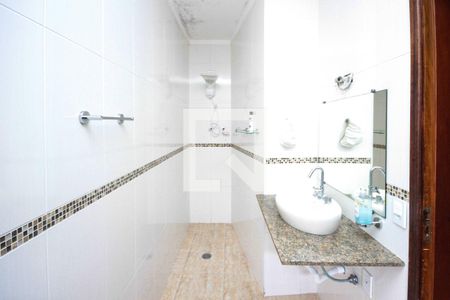 Casa à venda com 294m², 3 quartos e 3 vagasBanheiro da Suíte