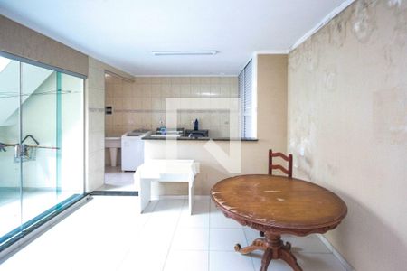 Casa à venda com 294m², 3 quartos e 3 vagasEdicula