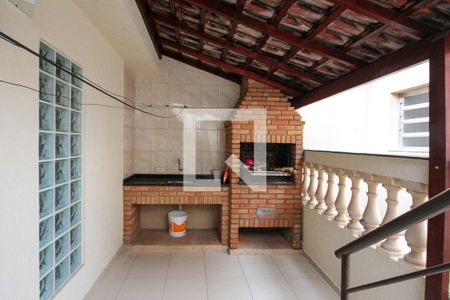 Casa à venda com 294m², 3 quartos e 3 vagasChurrasqueira