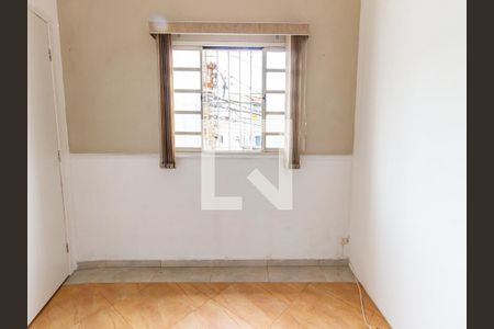 Quarto 2 de casa para alugar com 3 quartos, 79m² em Vila Bertioga, São Paulo