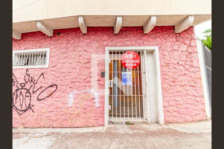 Casa para alugar com 79m², 3 quartos e sem vaga Casa para alugar com 79m², 3 quartos e sem vagaFachada