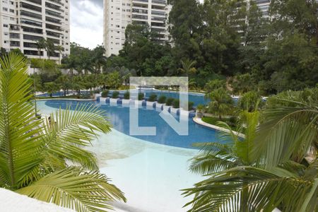 Apartamento à venda com 160m², 3 quartos e 3 vagasÁrea comum - Piscina