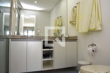 Apartamento à venda com 160m², 3 quartos e 3 vagasBanheiro da Suíte 1