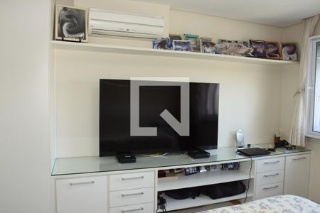 Apartamento à venda com 160m², 3 quartos e 3 vagasSuíte 1