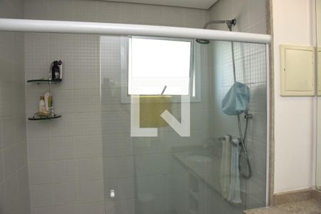 Apartamento à venda com 160m², 3 quartos e 3 vagasBanheiro da Suíte 1