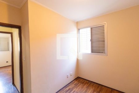 Apartamento à venda com 110m², 3 quartos e 1 vagaQuarto 02
