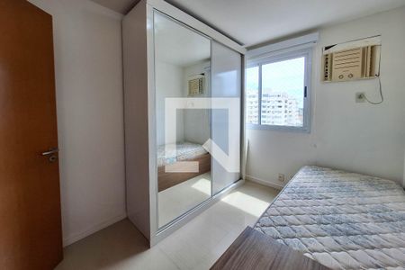 Quarto de apartamento à venda com 2 quartos, 70m² em Badu, Niterói