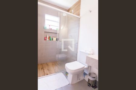 Casa para alugar com 240m², 3 quartos e 2 vagas Casa para alugar com 240m², 3 quartos e 2 vagasBanheiro quarto 2