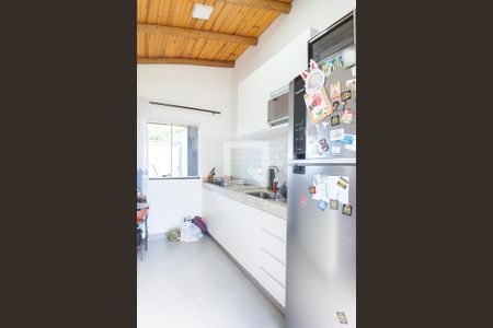 Casa para alugar com 240m², 3 quartos e 2 vagas Casa para alugar com 240m², 3 quartos e 2 vagasCozinha