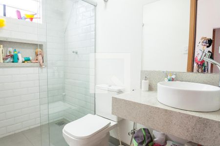 Casa para alugar com 240m², 3 quartos e 2 vagas Casa para alugar com 240m², 3 quartos e 2 vagasBanheiro