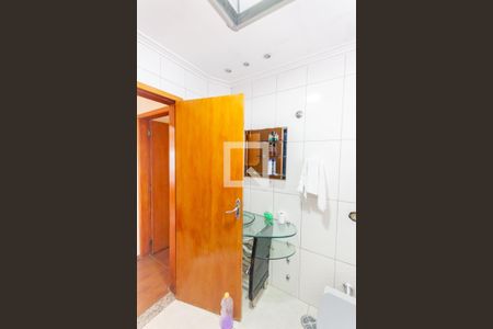 Apartamento à venda com 180m², 3 quartos e 1 vaga Apartamento à venda com 180m², 3 quartos e 1 vagaBanheiro