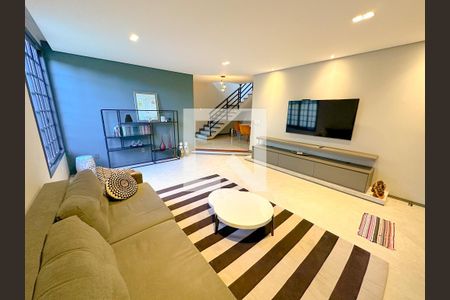 Sala de TV de casa para alugar com 4 quartos, 440m² em Jurerê Internacional, Florianópolis