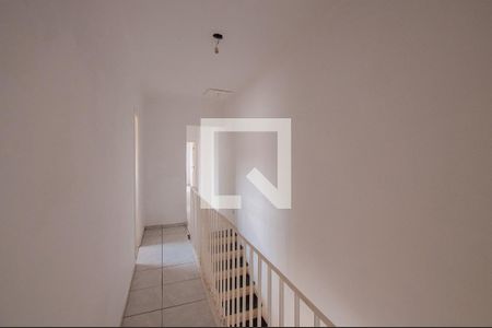 Casa à venda com 123m², 3 quartos e 2 vagasCorredor