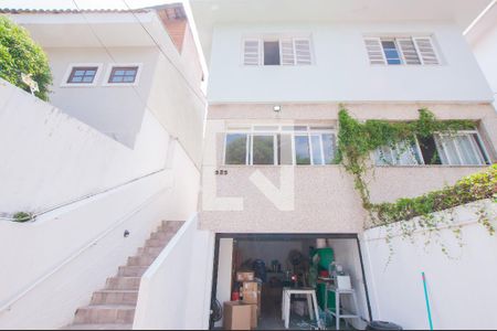 Casa à venda com 123m², 3 quartos e 2 vagasFachada