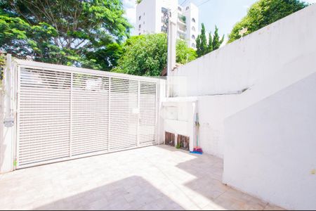 Casa à venda com 123m², 3 quartos e 2 vagasEntrada