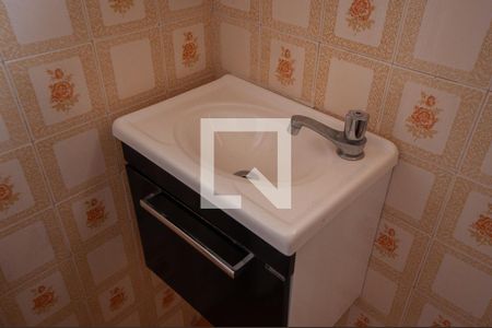 Casa à venda com 123m², 3 quartos e 2 vagasBanheiro