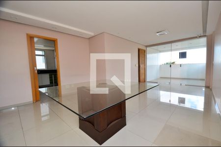 Sala de apartamento à venda com 4 quartos, 116m² em Santa Ines, Belo Horizonte