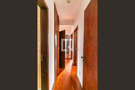 Corredor de apartamento à venda com 3 quartos, 90m² em Cidade Nova, Belo Horizonte