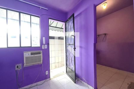Sala de casa à venda com 1 quarto, 30m² em Cascadura, Rio de Janeiro