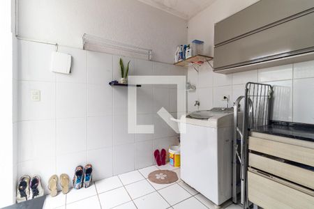 Casa à venda com 792m², 4 quartos e 5 vagasLavanderia