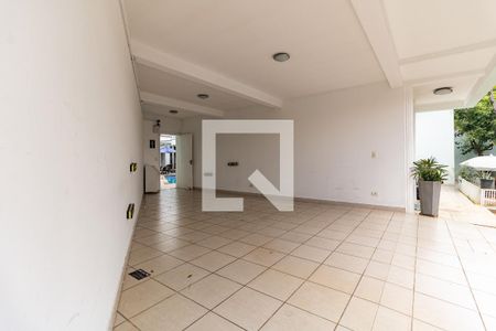 Casa à venda com 792m², 4 quartos e 5 vagasGaragem 