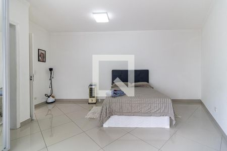 Casa à venda com 792m², 4 quartos e 5 vagasSuíte 2