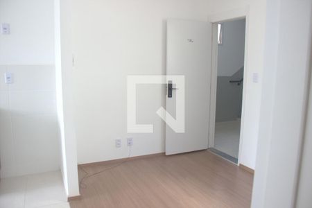 Sala de apartamento para alugar com 2 quartos, 40m² em Ipatinga, Sorocaba