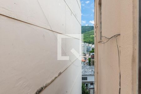 Apartamento à venda com 40m², 1 quarto e sem vagaVista