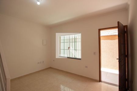 Sala de casa de condomínio para alugar com 2 quartos, 65m² em Cidade Líder, São Paulo