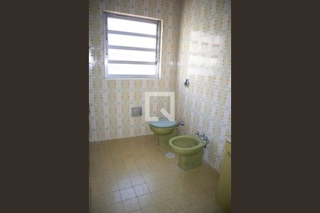 Casa para alugar com 120m², 3 quartos e 2 vagas Casa para alugar com 120m², 3 quartos e 2 vagasBanheiro 2