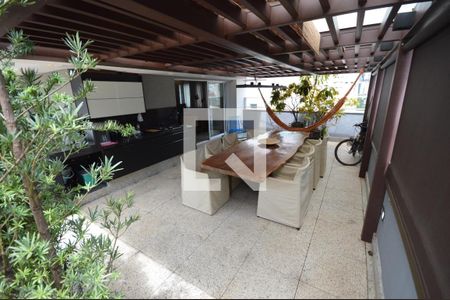 Apartamento à venda com 325m², 2 quartos e 3 vagas