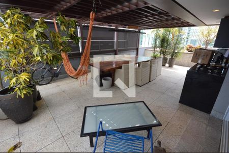 Apartamento à venda com 325m², 2 quartos e 3 vagas