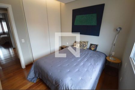 Apartamento à venda com 325m², 2 quartos e 3 vagas