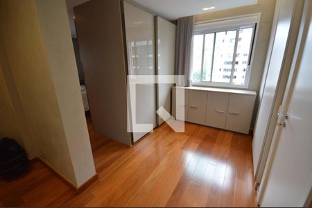 Apartamento à venda com 325m², 2 quartos e 3 vagas