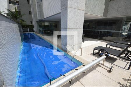 Apartamento à venda com 325m², 2 quartos e 3 vagas