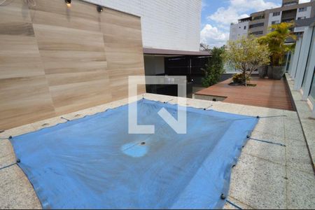 Apartamento à venda com 325m², 2 quartos e 3 vagas