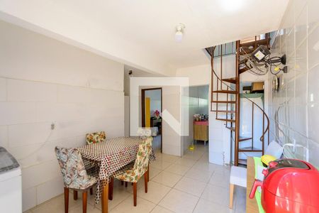 Sala 1 de casa à venda com 2 quartos, 60m² em Hípica, Porto Alegre