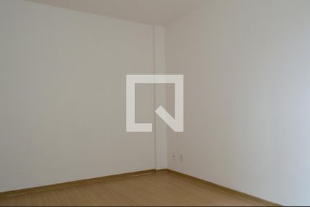 Sala de apartamento para alugar com 2 quartos, 50m² em Taquara, Rio de Janeiro