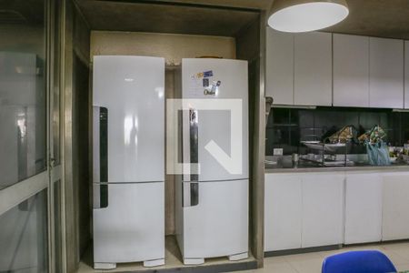 Casa à venda com 430m², 4 quartos e 4 vagas Casa à venda com 430m², 4 quartos e 4 vagasCozinha