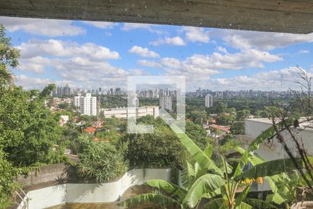 Casa à venda com 430m², 4 quartos e 4 vagas Casa à venda com 430m², 4 quartos e 4 vagasVista da Sala