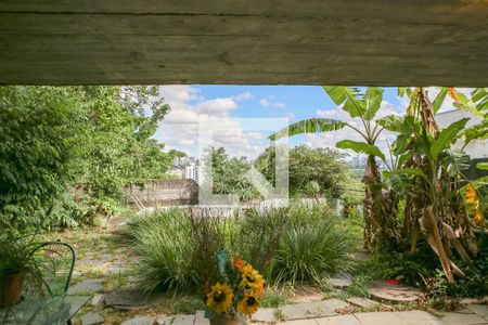 Casa à venda com 430m², 4 quartos e 4 vagas Casa à venda com 430m², 4 quartos e 4 vagasVista do Salão Piso Inferior